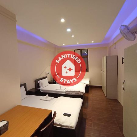Oyo Thangal Hotel Imphal Exterior photo